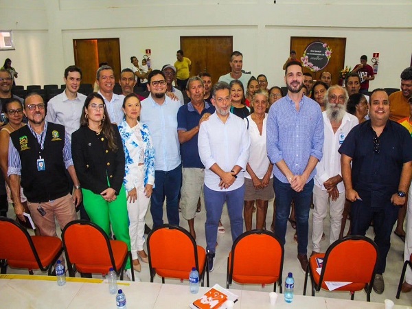 Reunião da Comissão de Trabalho de Canoa com Barraqueiros