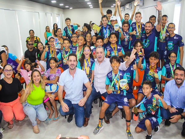 Escolinha de Triathlon Infantil do Aracati receberá 50 bicicletas infantis novas